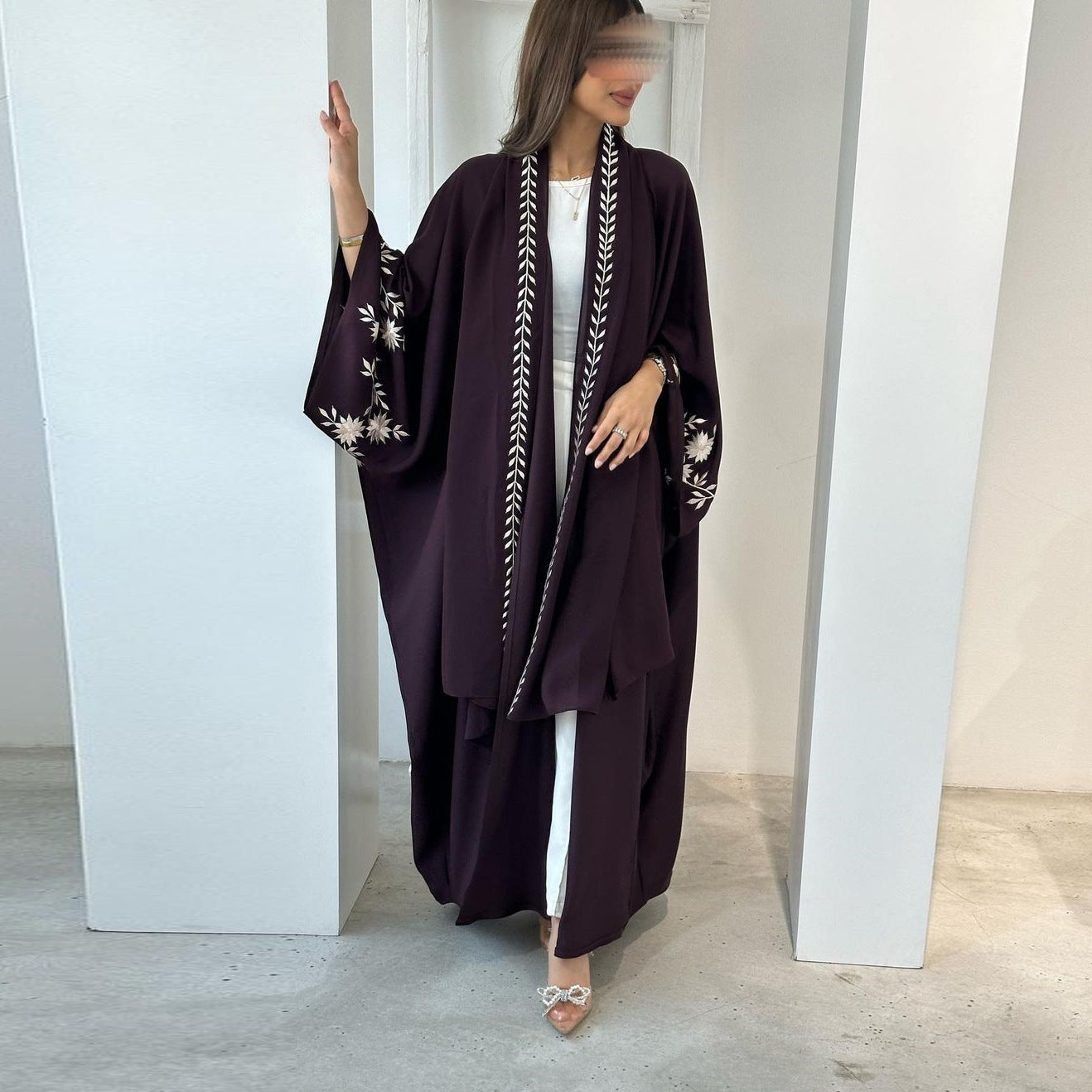 Amira’s Lavender Bloom – Embroidered Abaya with Matching Scarf