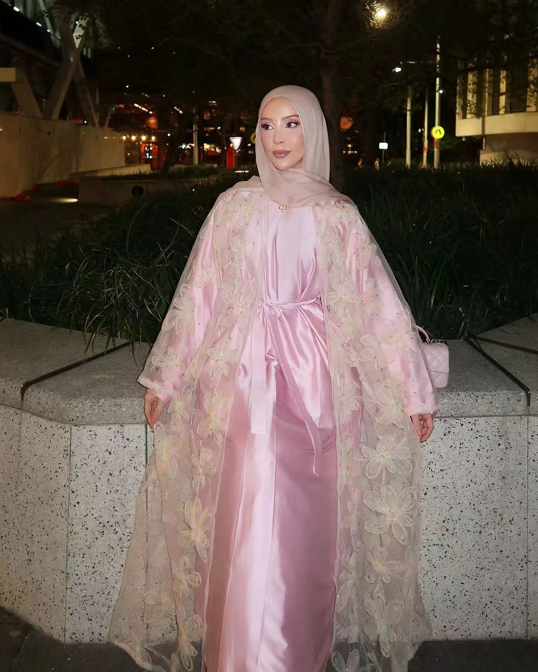 Rosé Dream Abaya – Embroidered Floral Charm