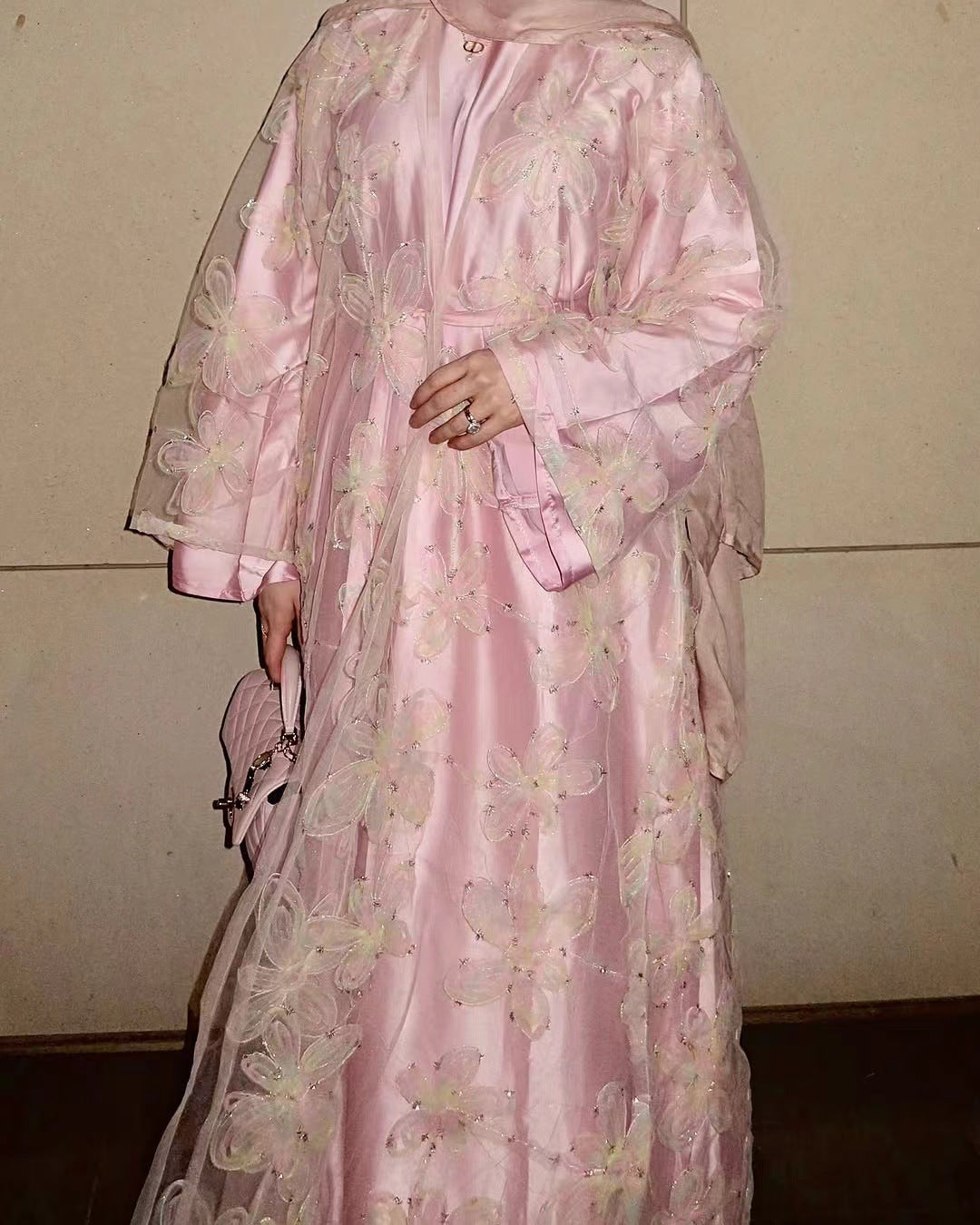 Rosé Dream Abaya – Embroidered Floral Charm